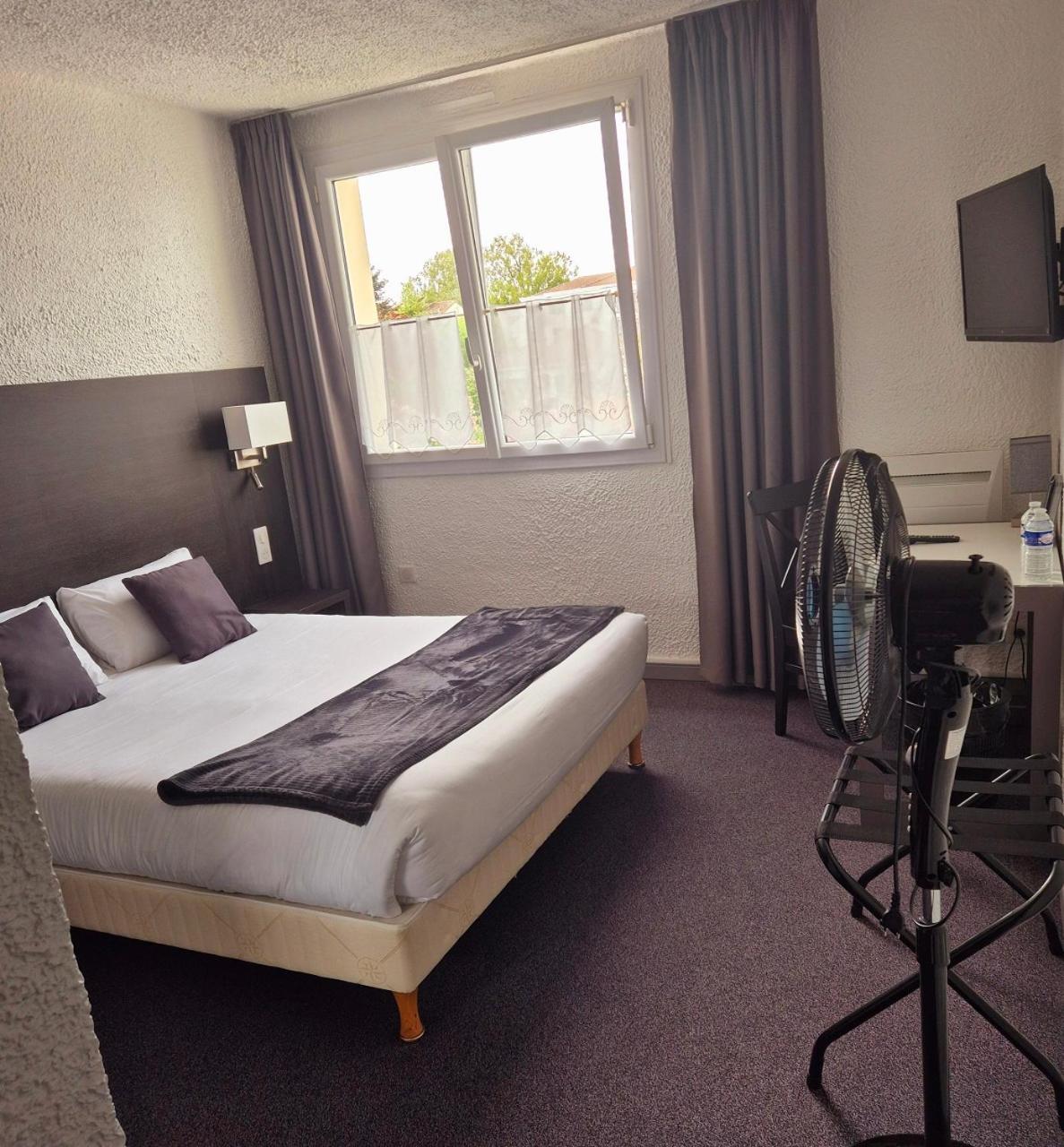 Hotel Le Challans Zewnętrze zdjęcie